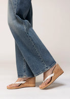 swatch_Cork steve madden playing wedge thong sandal