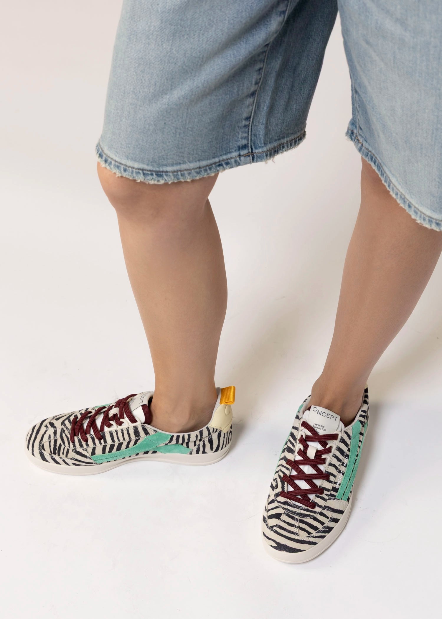 swatch_Zebra oncept fez sneaker
