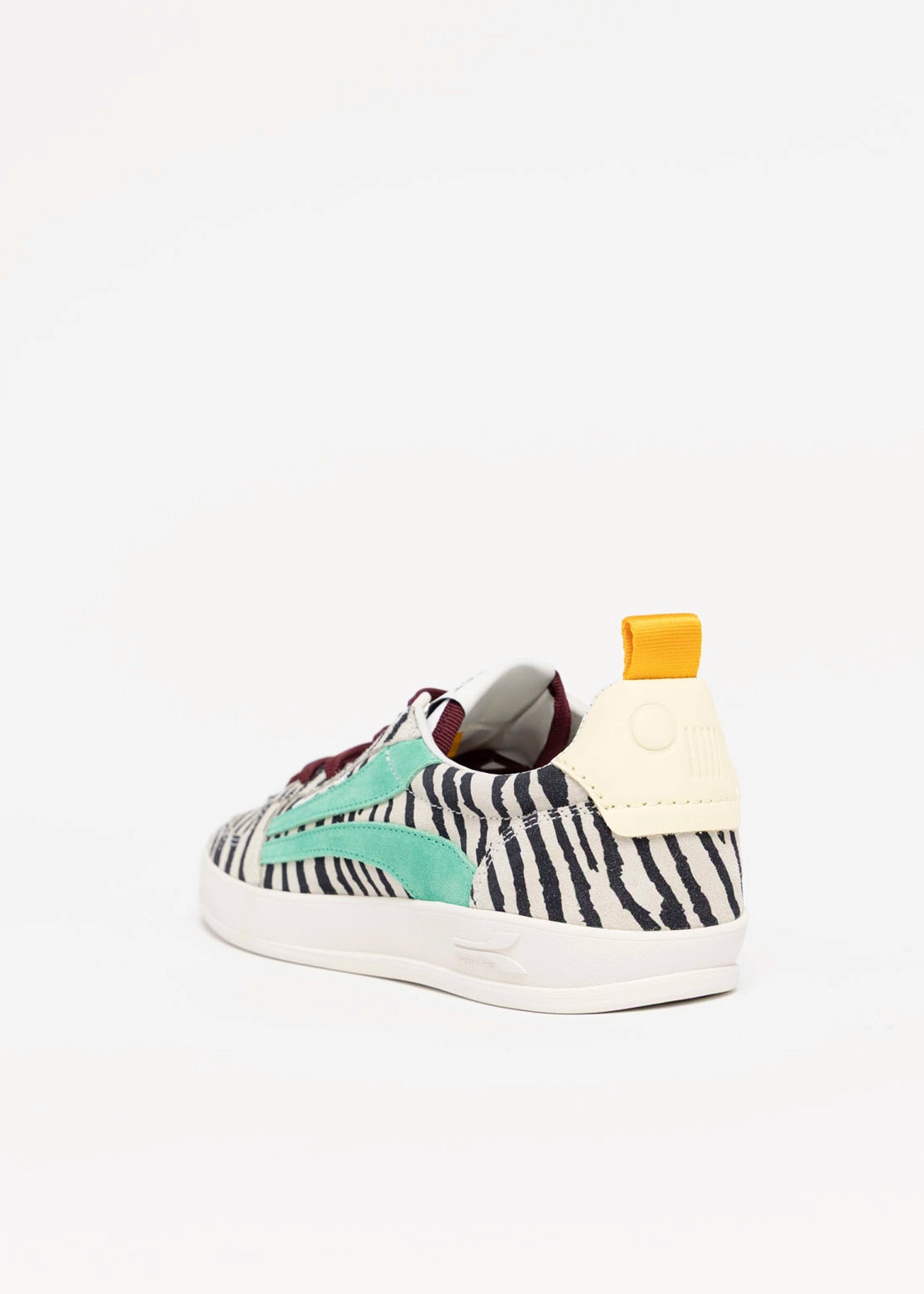 swatch_Zebra oncept fez sneaker