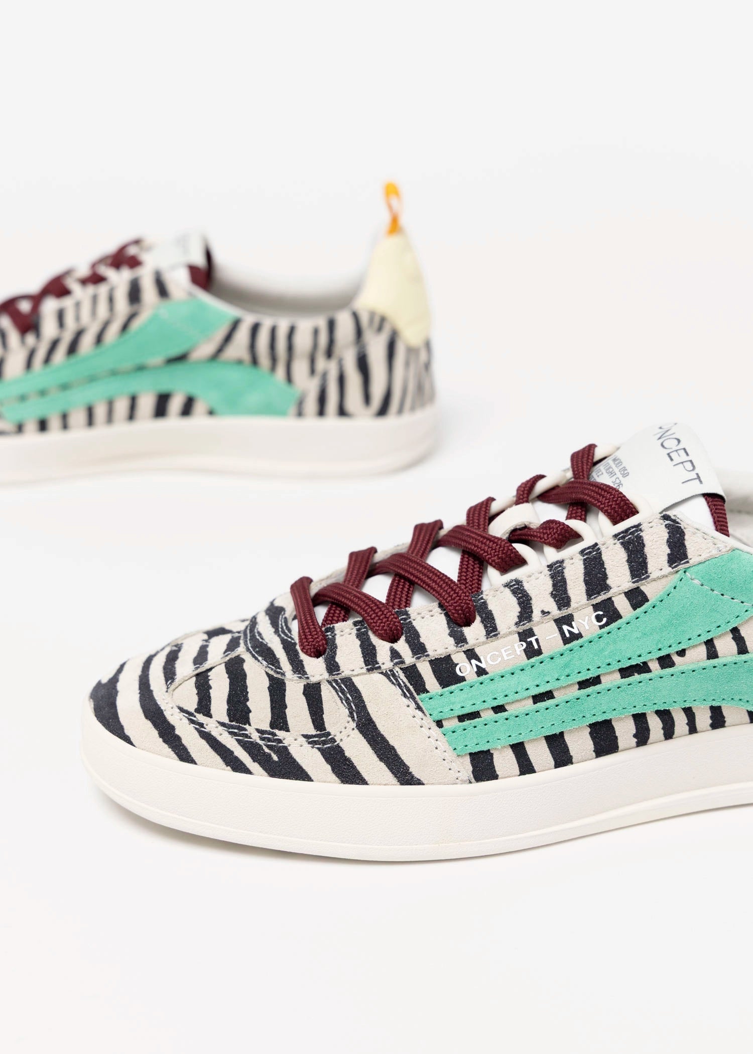 swatch_Zebra oncept fez sneaker