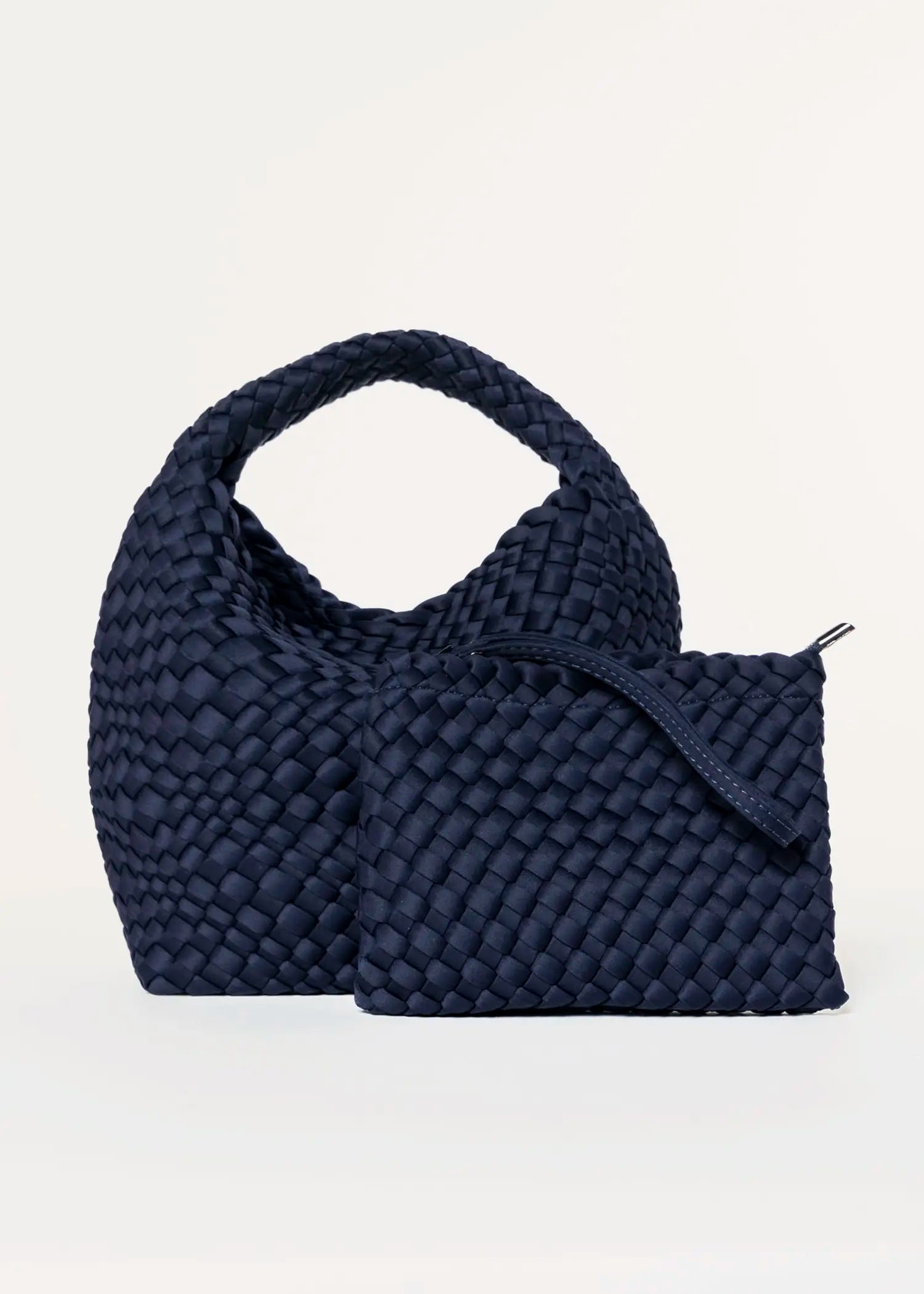 swatch_navy shelly woven bag crossbody