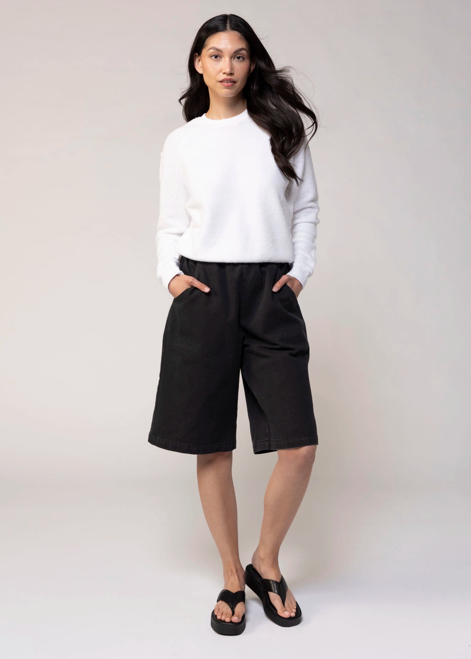 swatch_Black le bon shoppe liam bermuda short