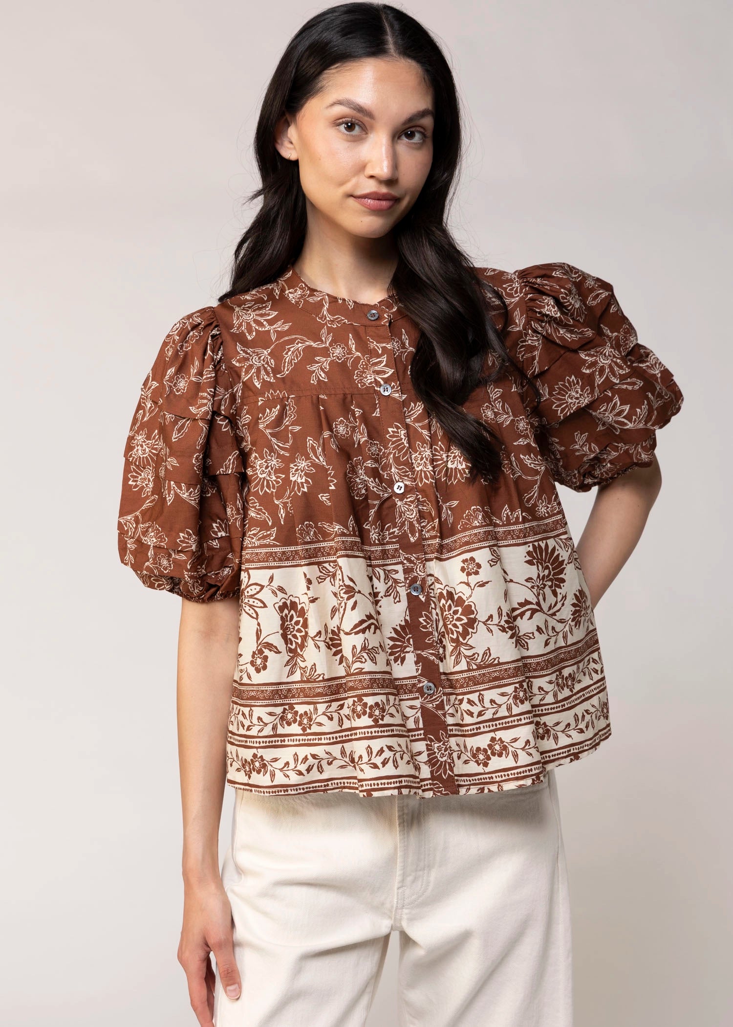swatch_Brown/Cream ellie floral blouse