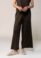 swatch_Brown joh savannah knit pant