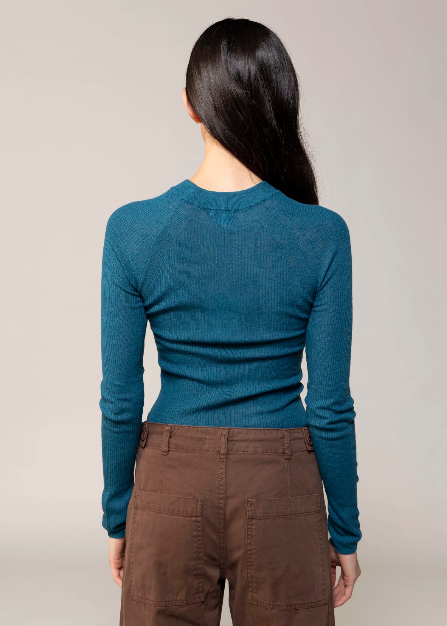 swatch_Deep Teal pistola juno sweater