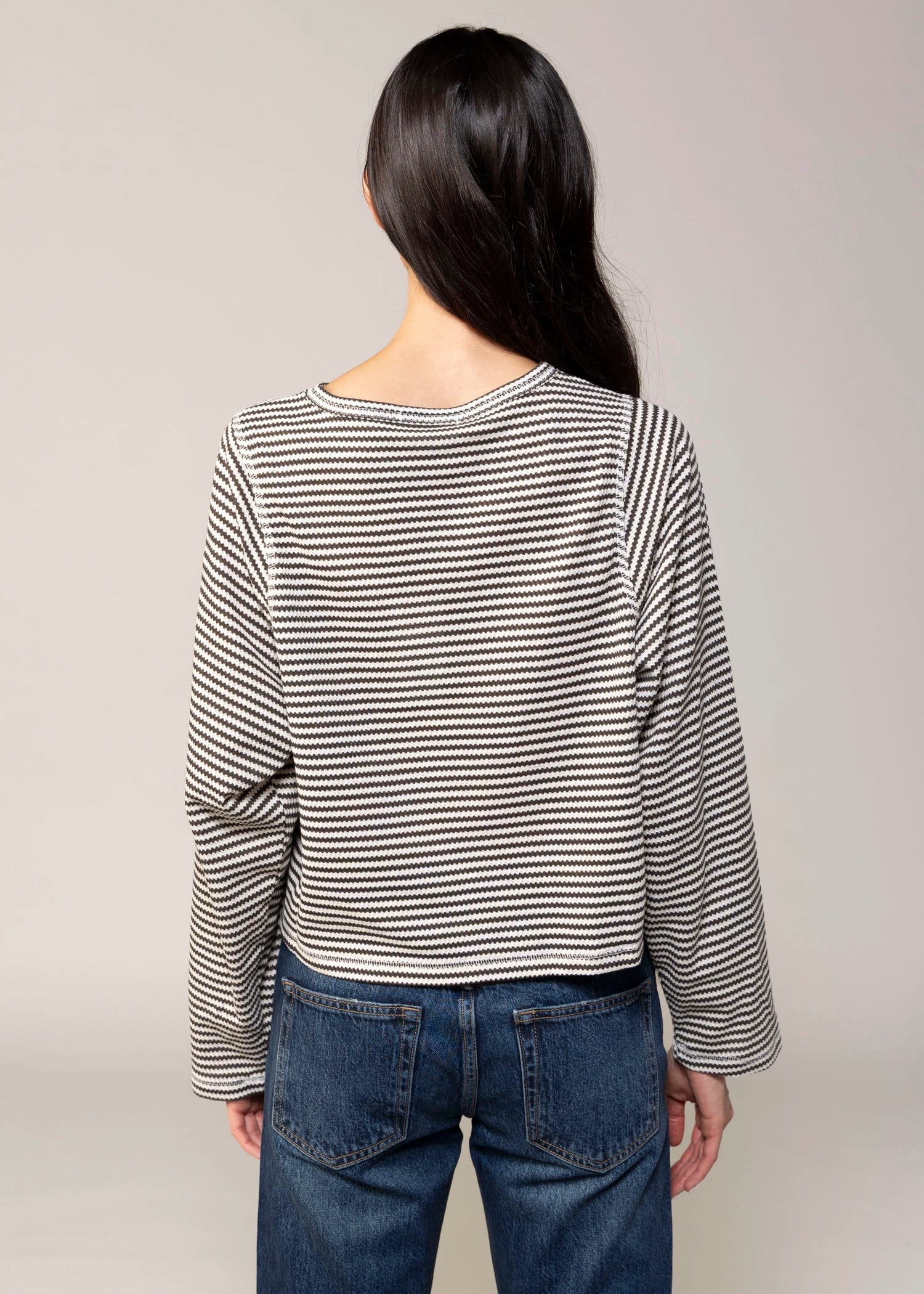 swatch_Charcoal waffle knit long sleeve tshirt