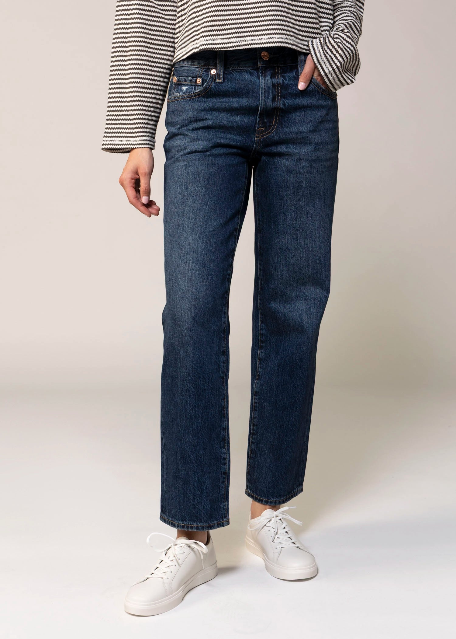swatch_Denim pistola denim issa straight leg jean