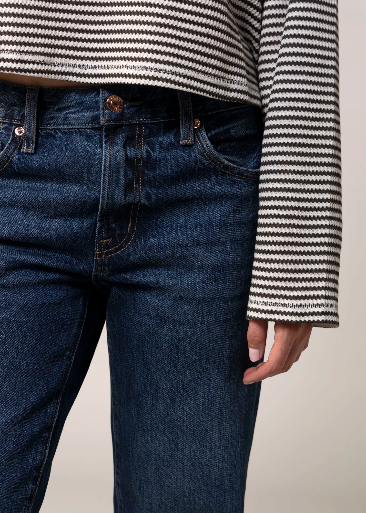 swatch_Denim pistola denim issa straight leg jean