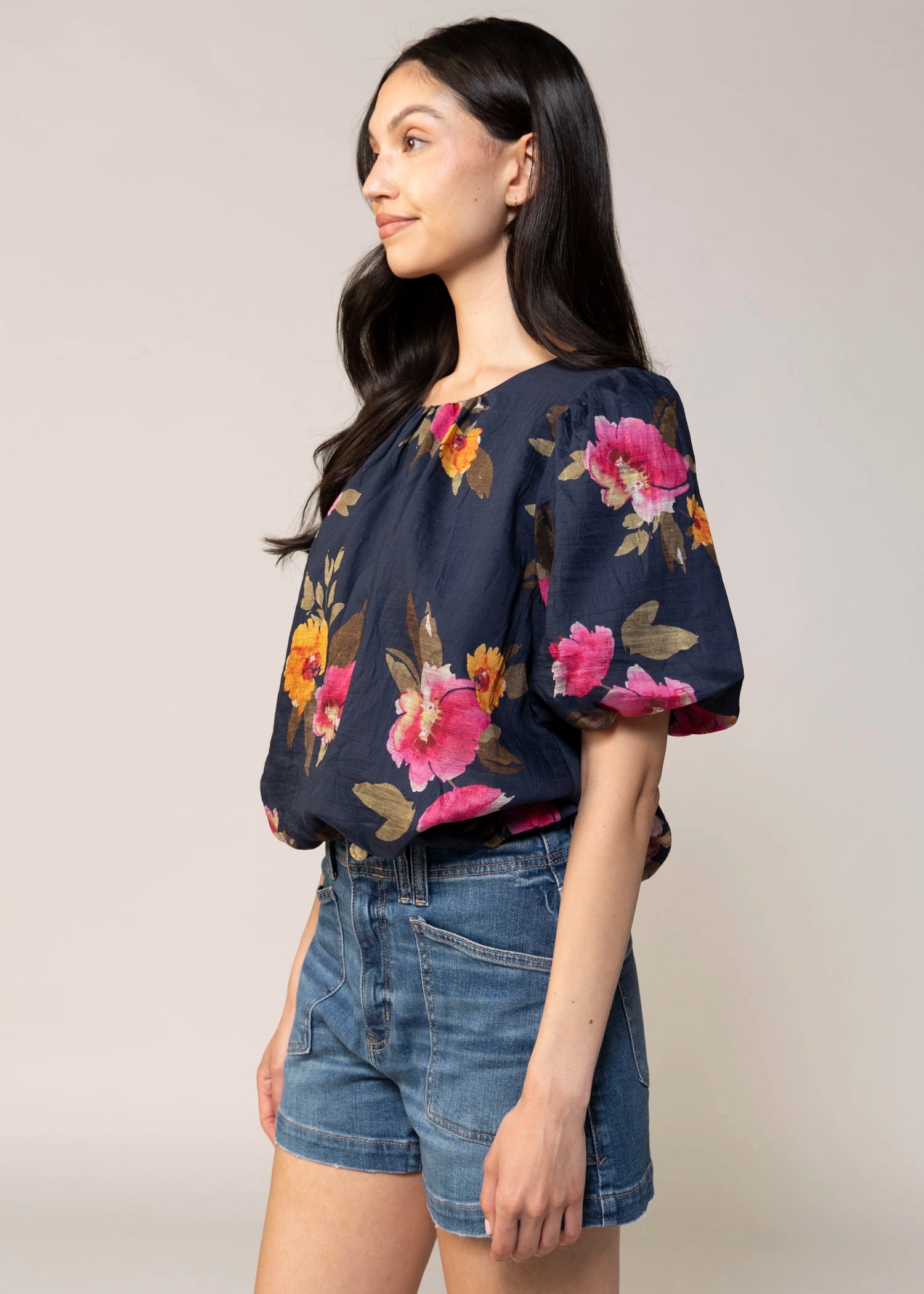 swatch_Navy Multi floral print flowy blouse