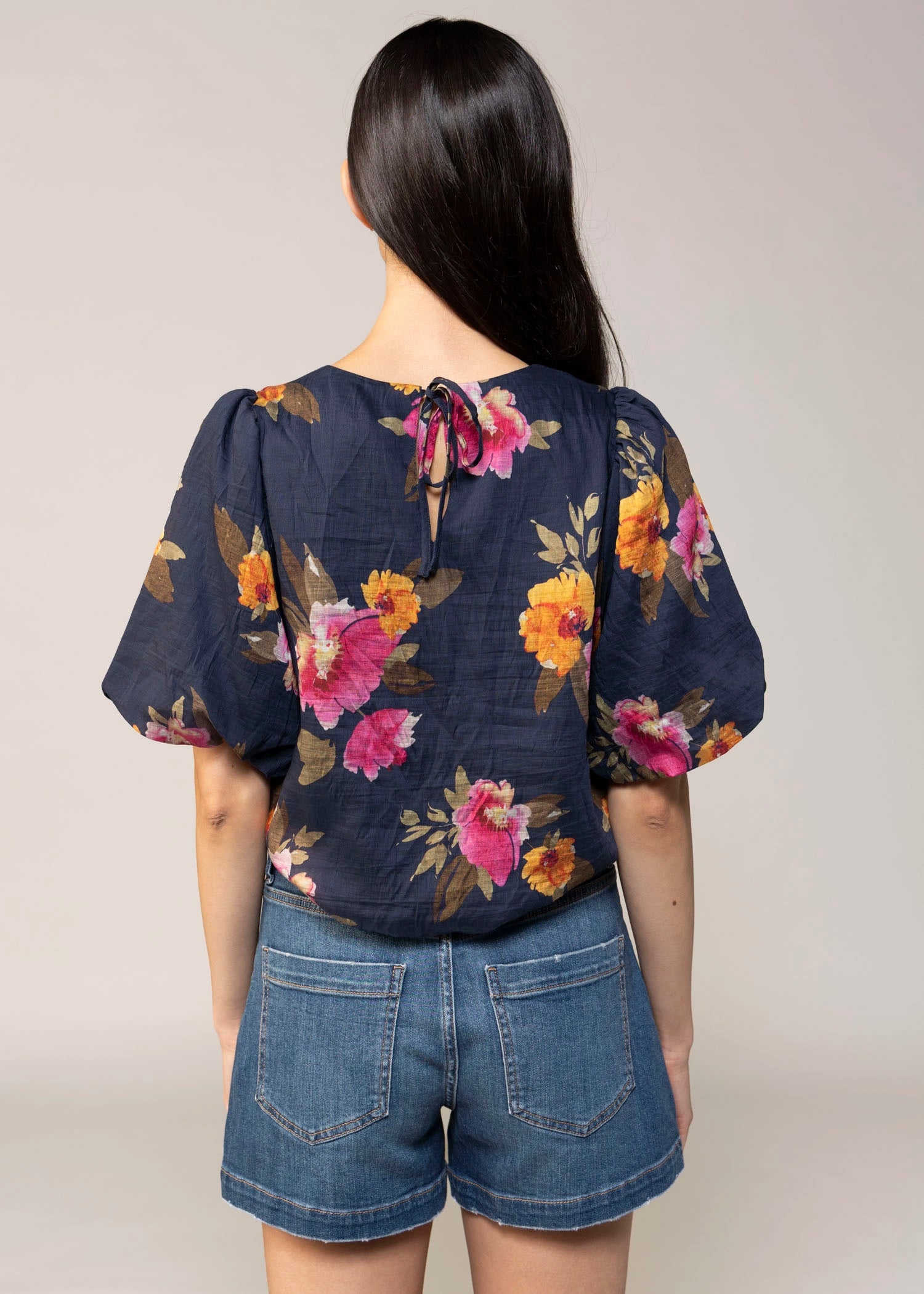 swatch_Navy Multi floral print flowy blouse