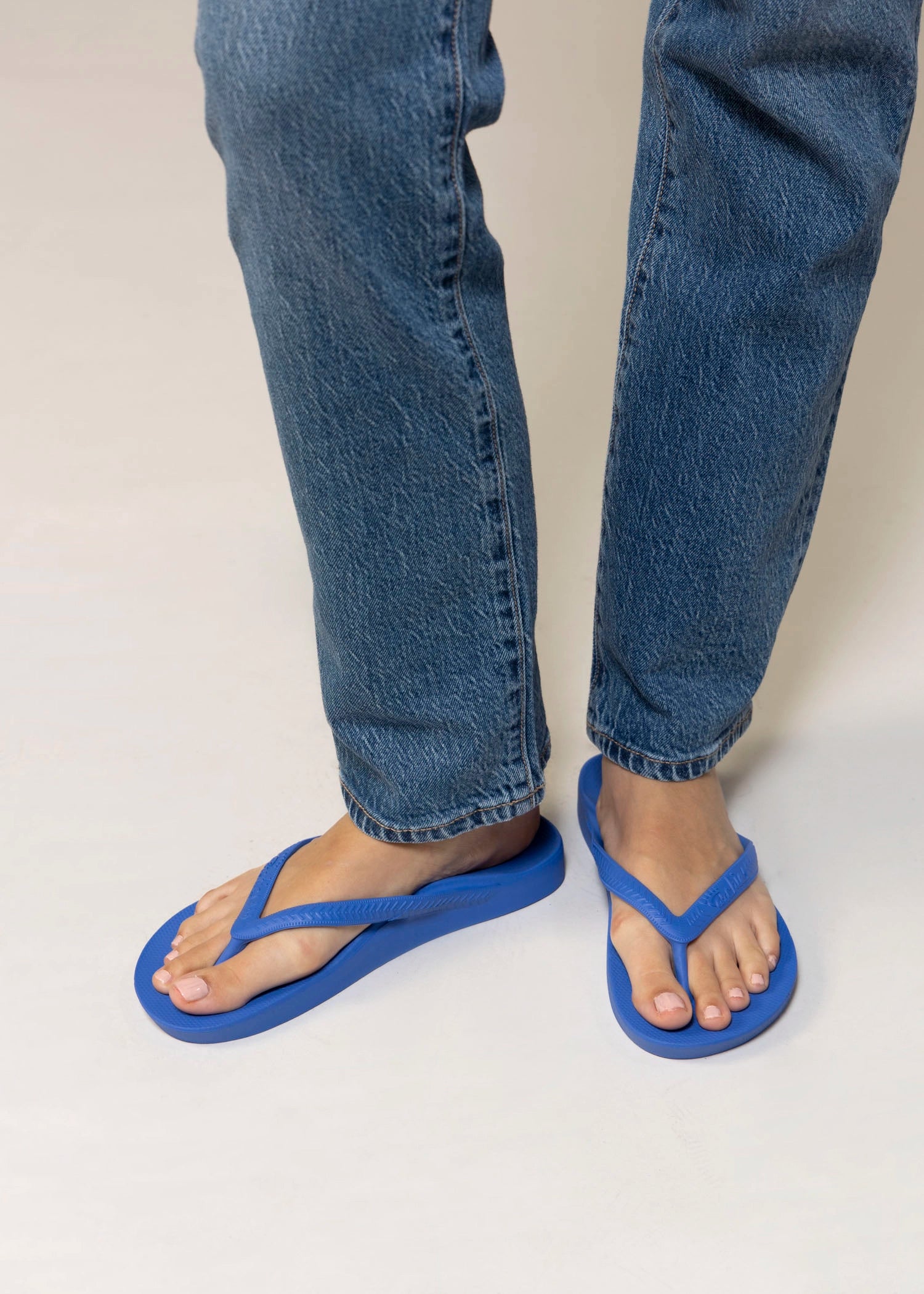 swatch_Royal Blue archies arch support flip flop flat sandals