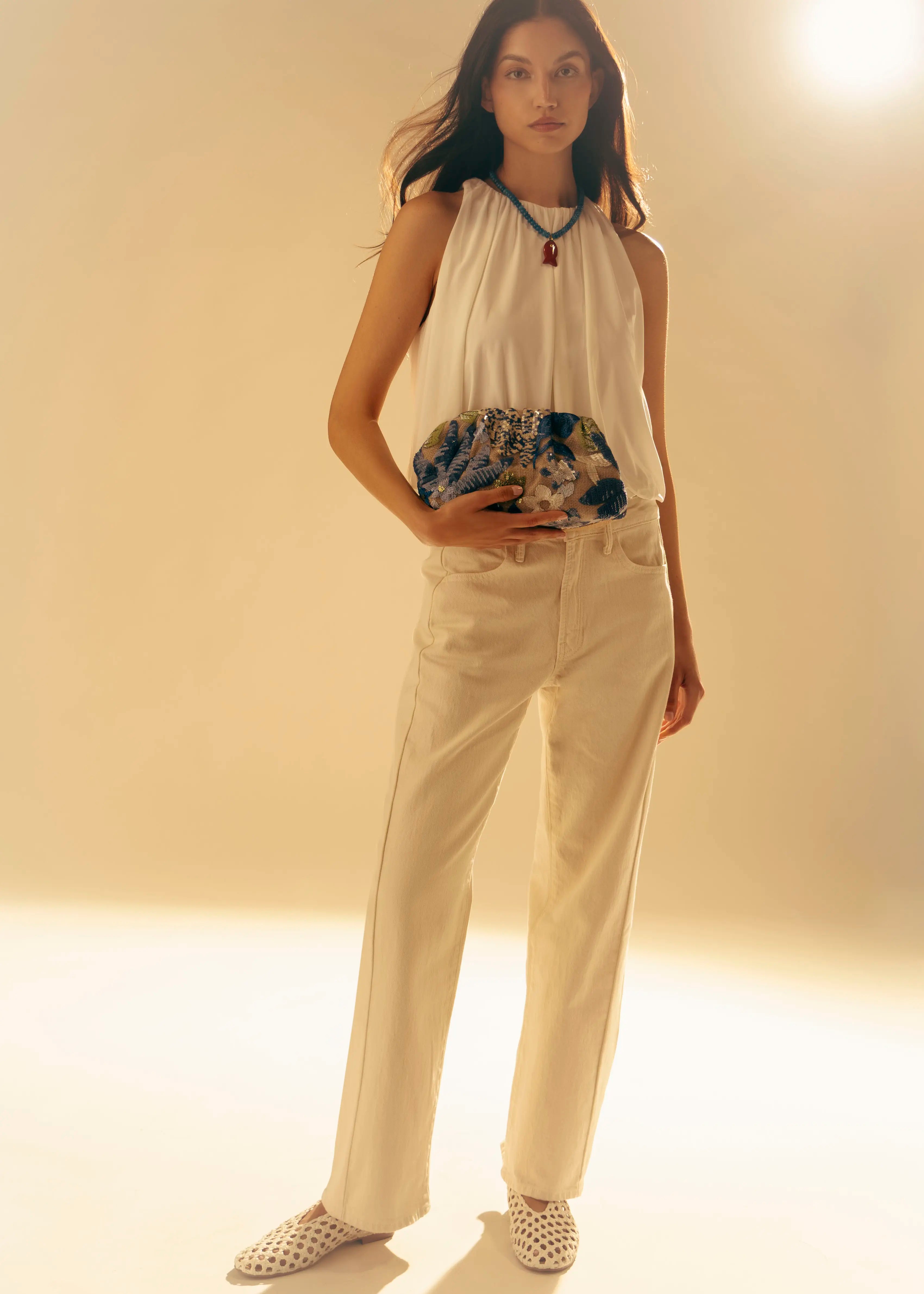 swatch_White Leather tony bianco Cheeky woven flat