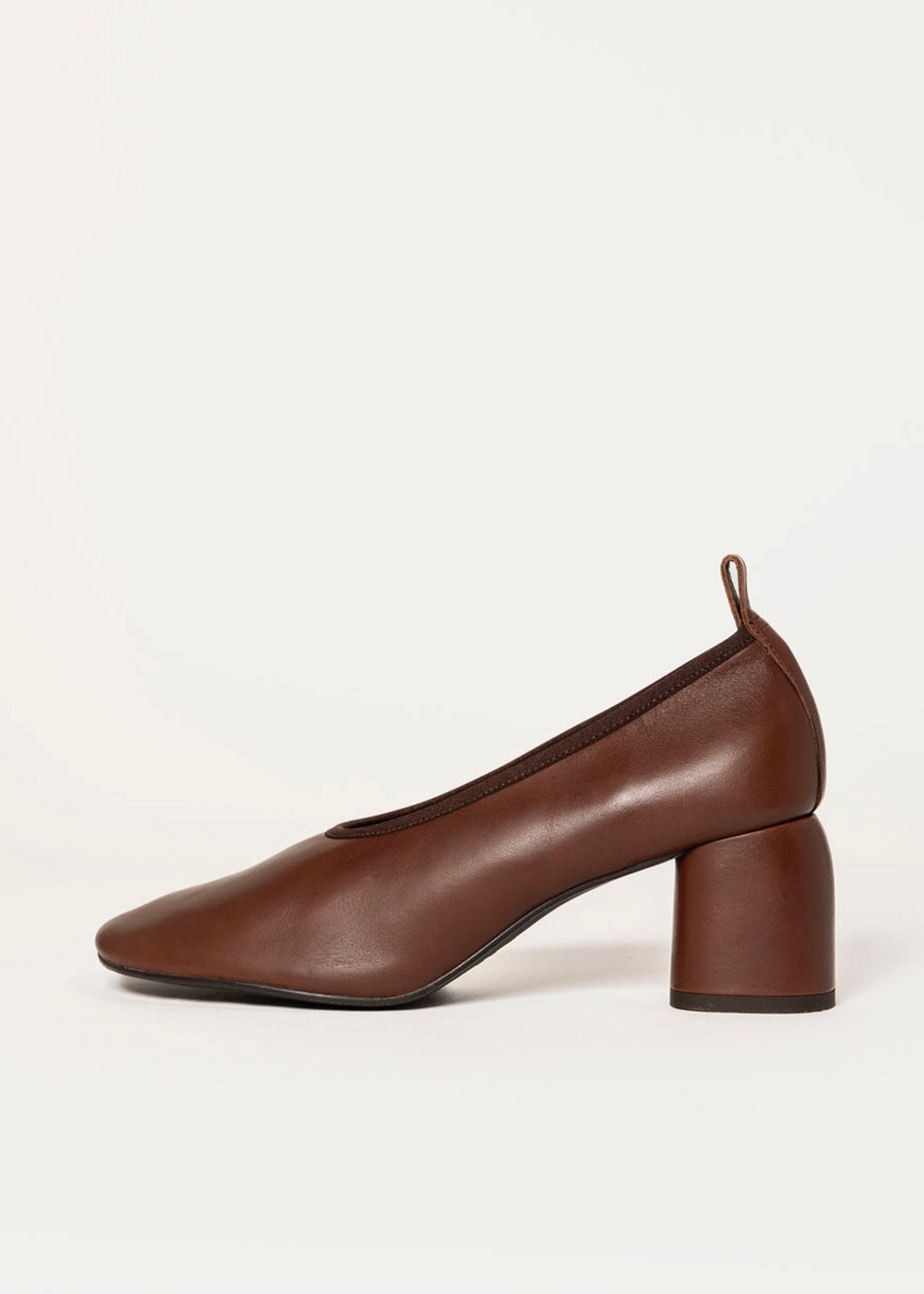 swatch_chestnut leather honore leather pump heels