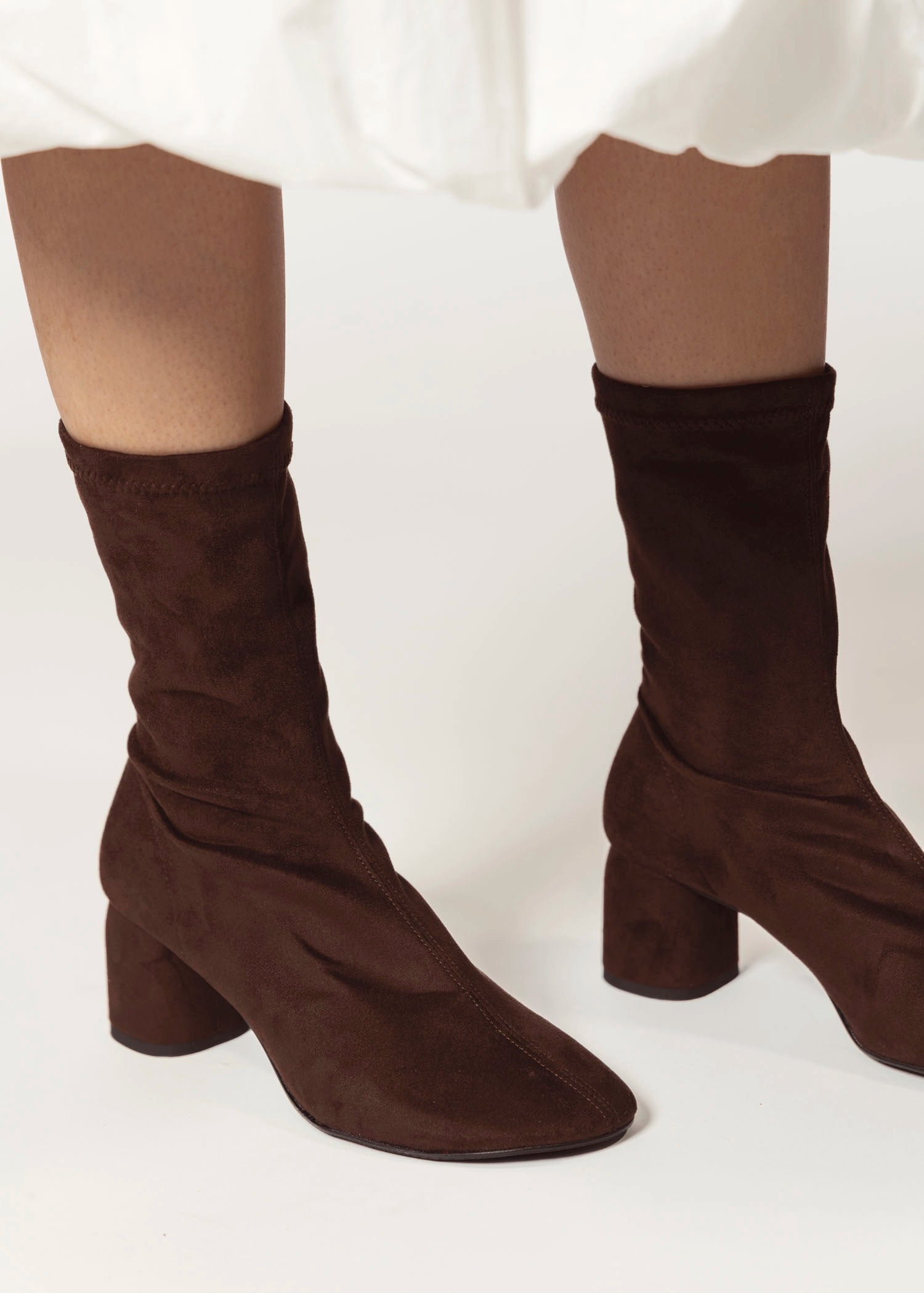 swatch_chocolate maddie stretch boot boots