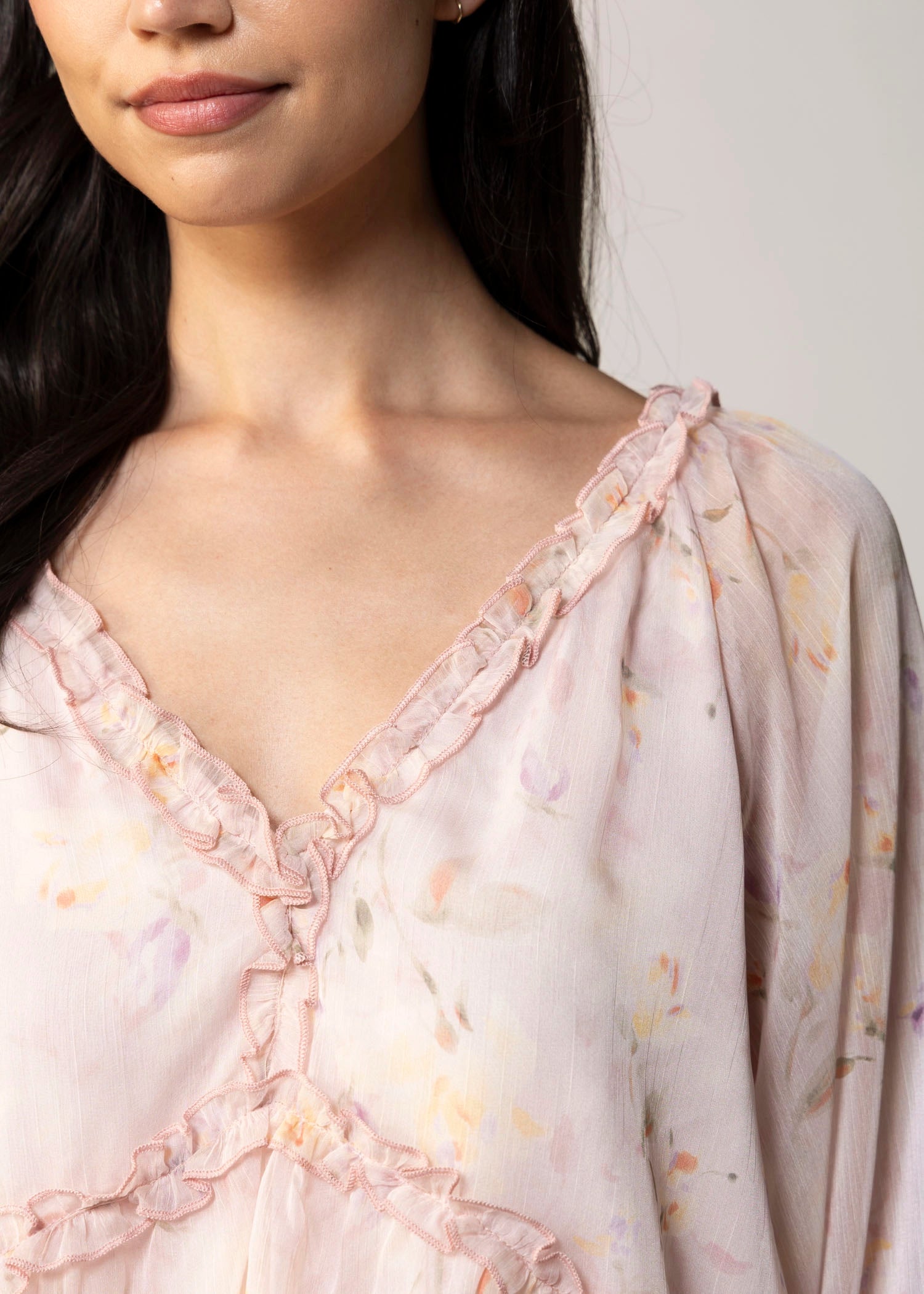 swatch_Pink Floral flowy blouse