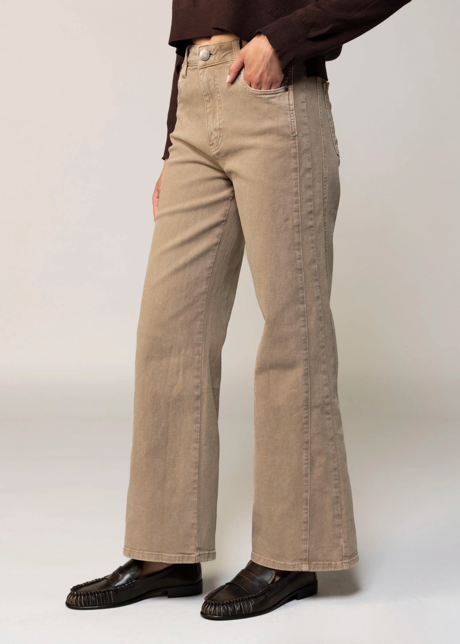 swatch_Milk Tea kut from the kloth meg wide leg jean