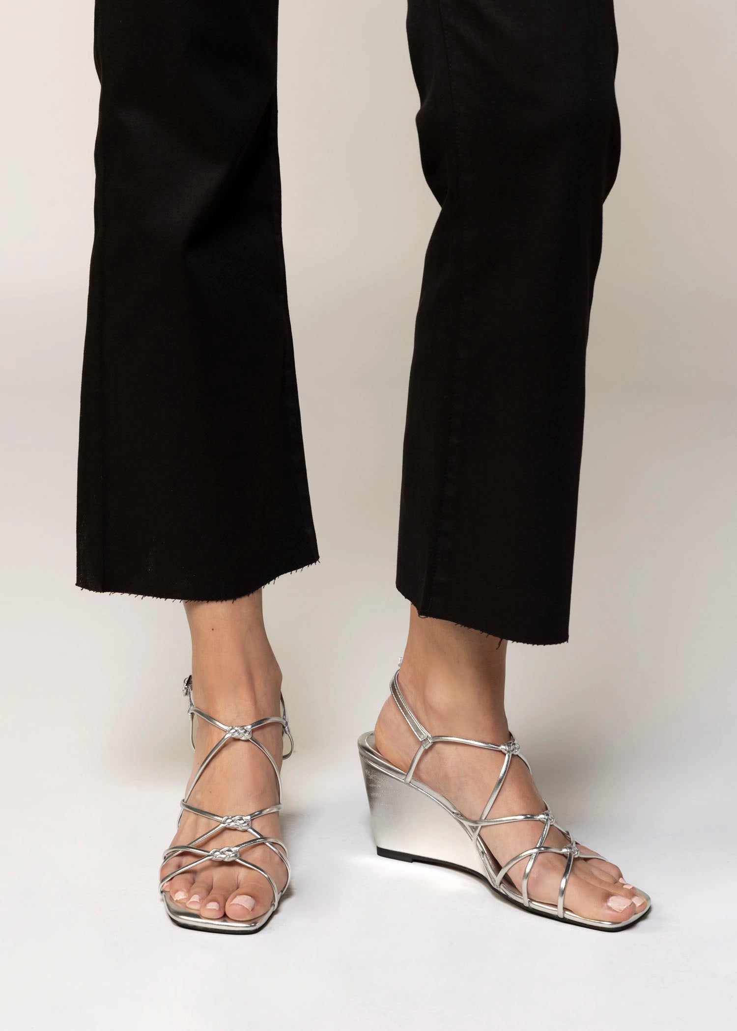 swatch_Silver jeffrey campbell socialz wedge sandal