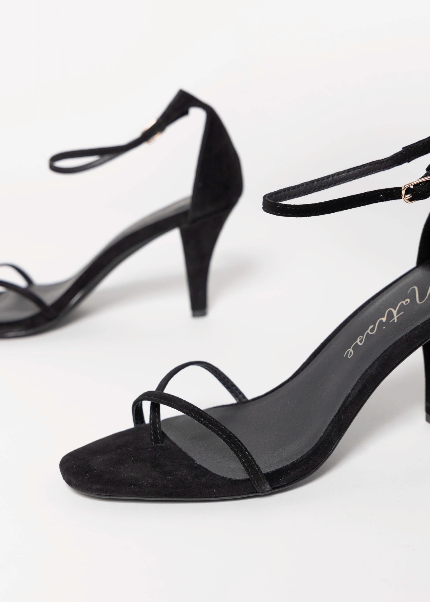swatch_Black Suede matisse josephine heeled sandal