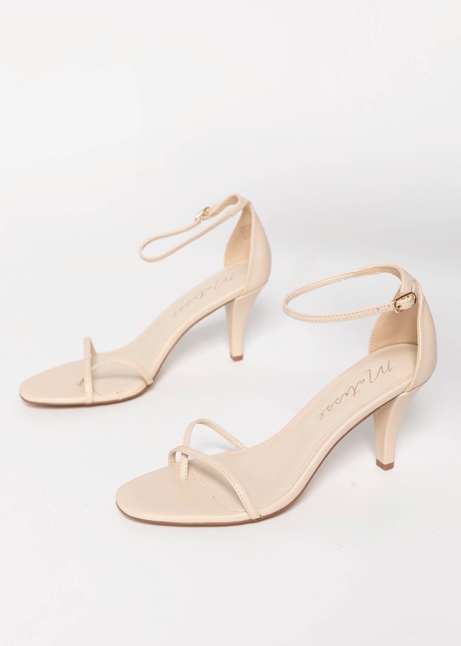 swatch_Ivory Leather matisse josephine heeled sandal