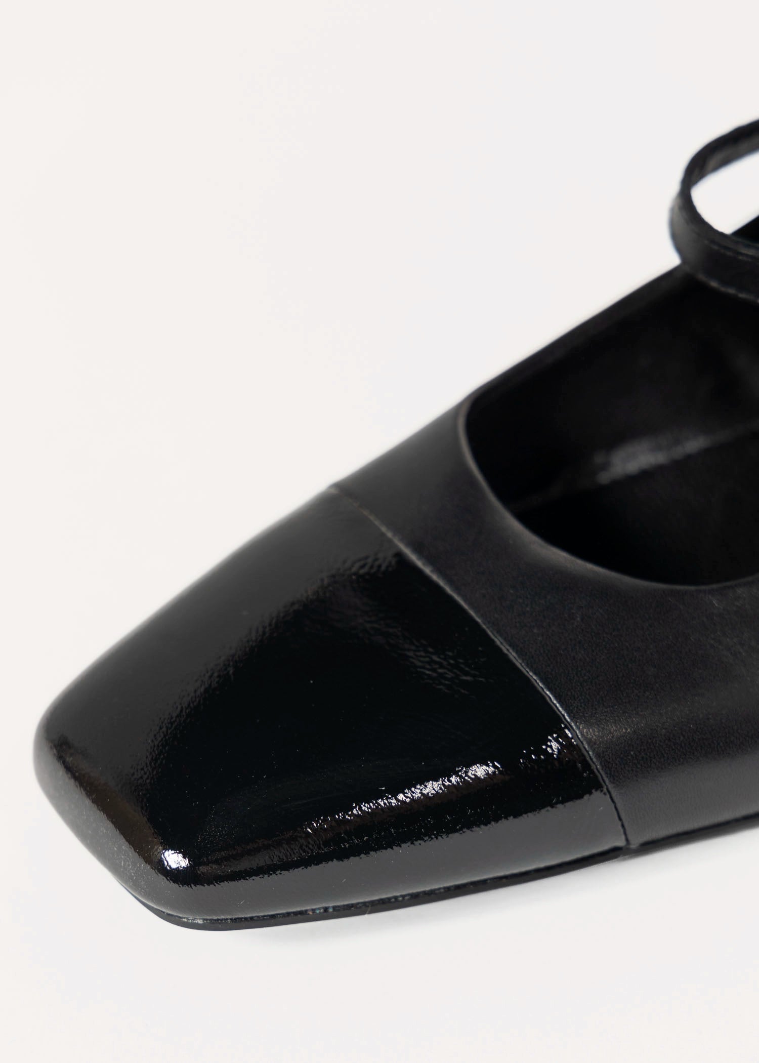 swatch_black/black debbi cap toe mary jane flat shoes