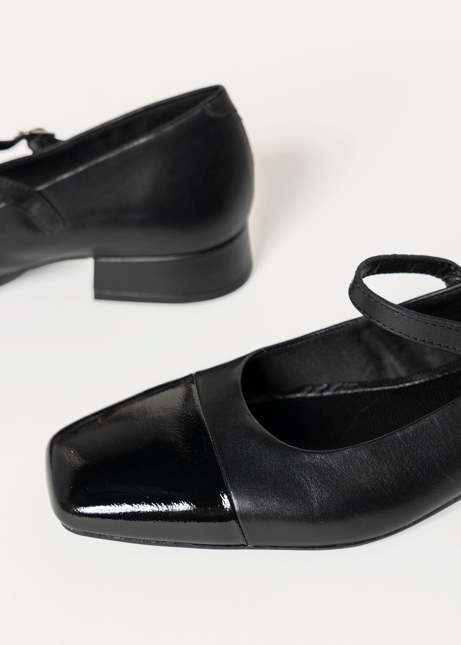 swatch_black/black debbi cap toe mary jane flat shoes
