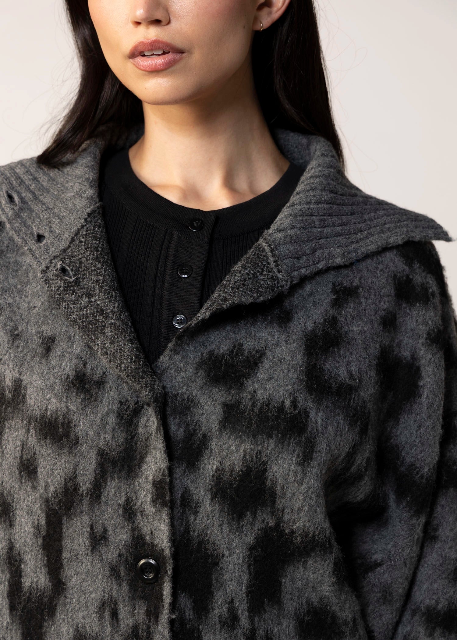 swatch_Charcoal greylin paloma cardigan