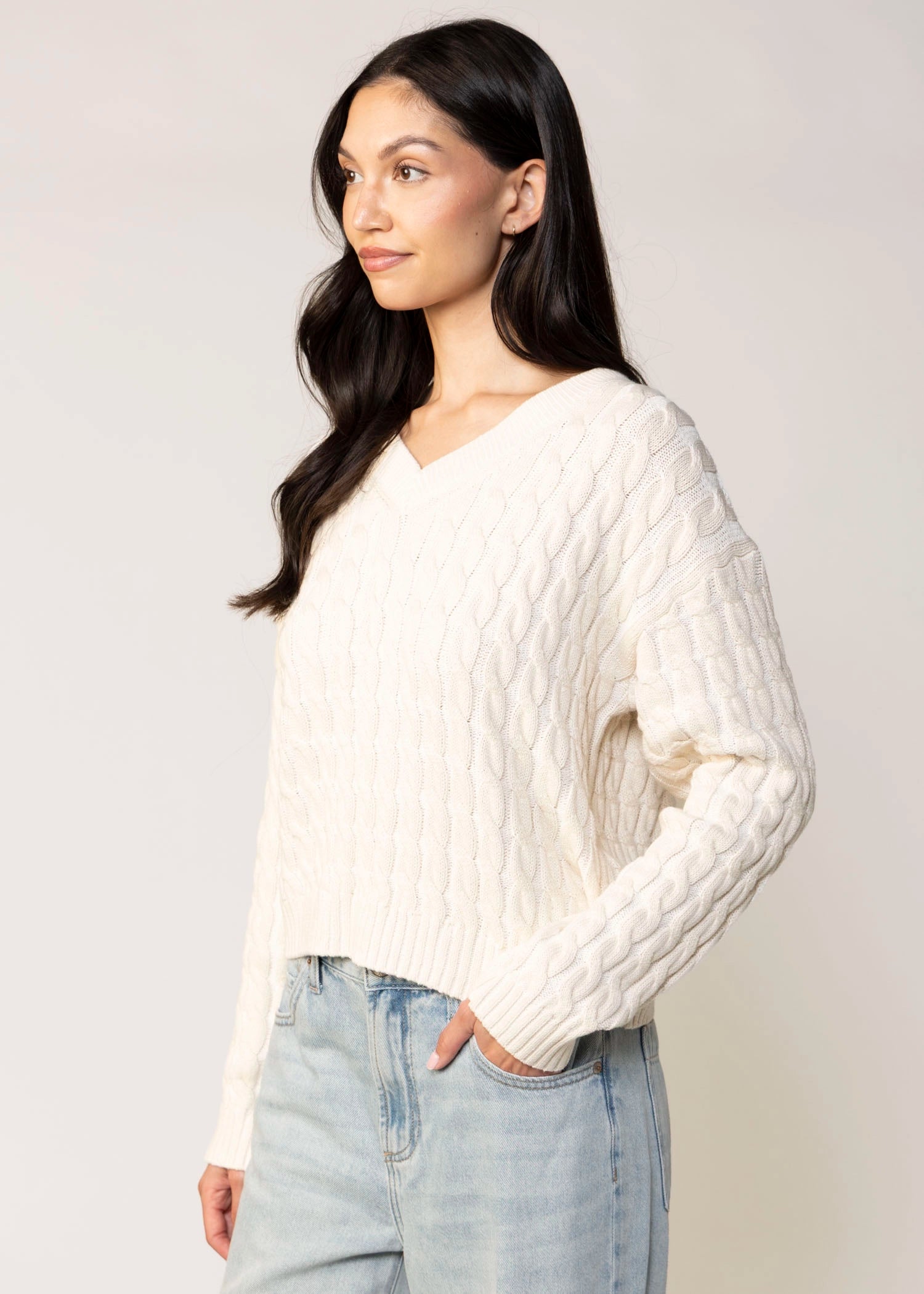 swatch_Cream stitches and stripes rossi vneck sweater