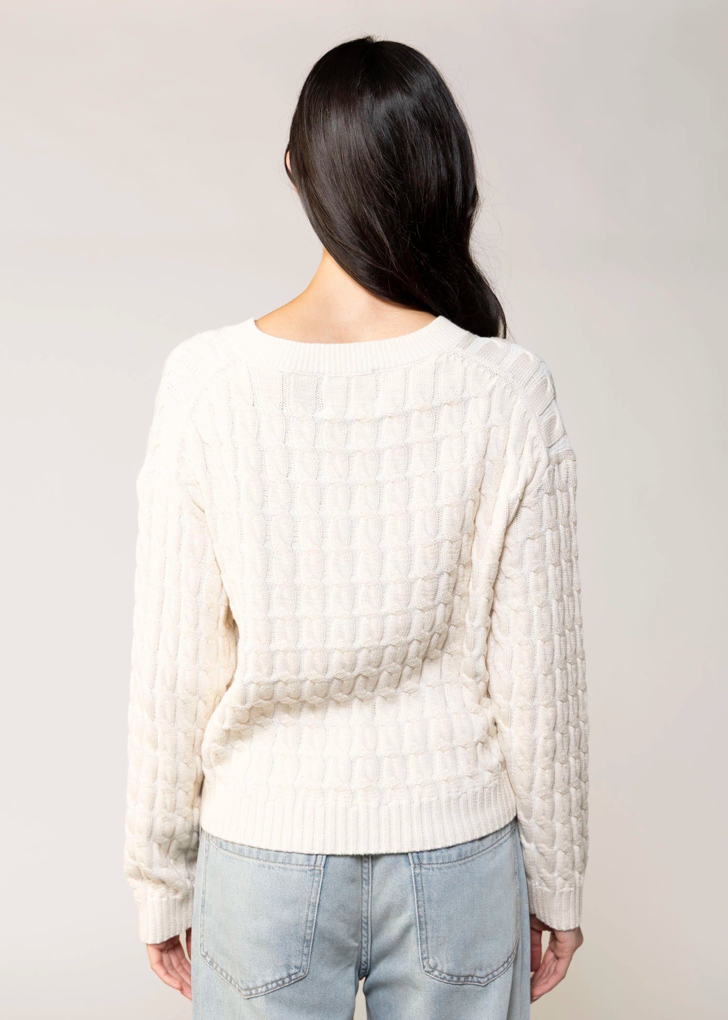 swatch_Cream stitches and stripes rossi vneck sweater