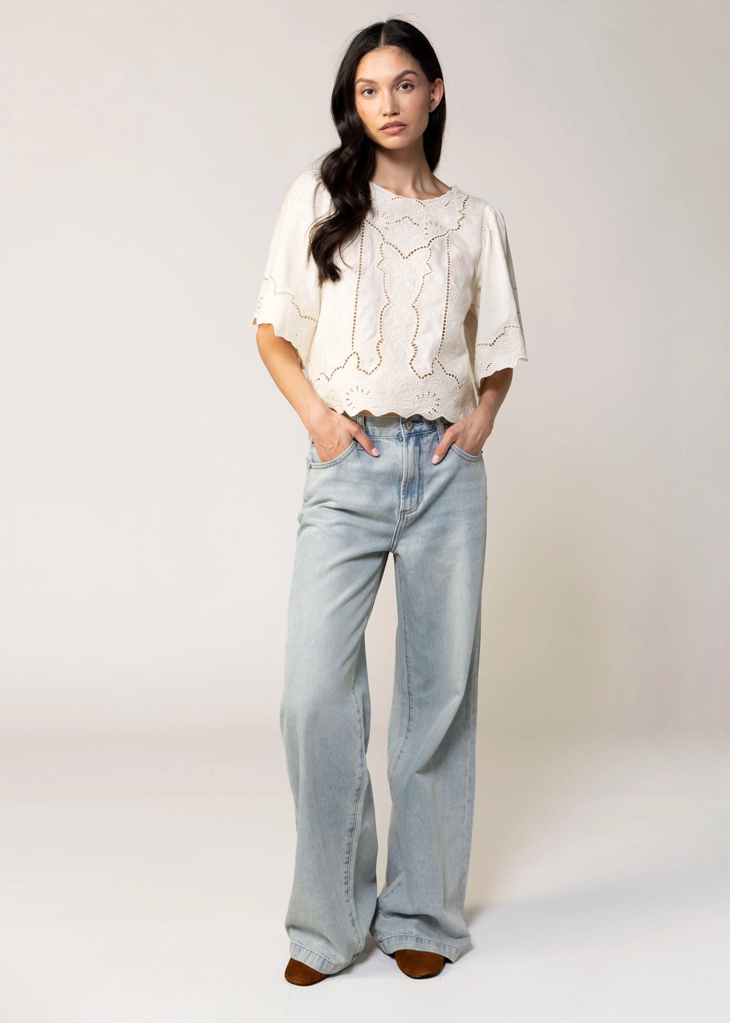 swatch_Cream a.ren cairo cotton blouse