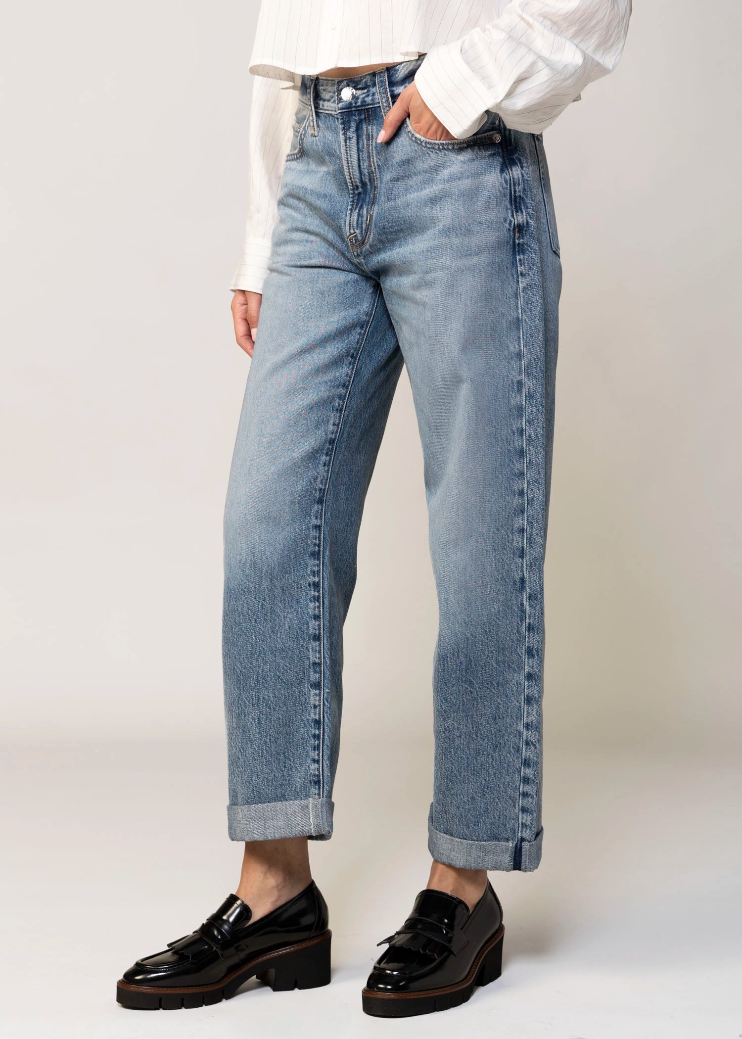 swatch_Light Denim pistola donny rolled hem boyfriend jeans