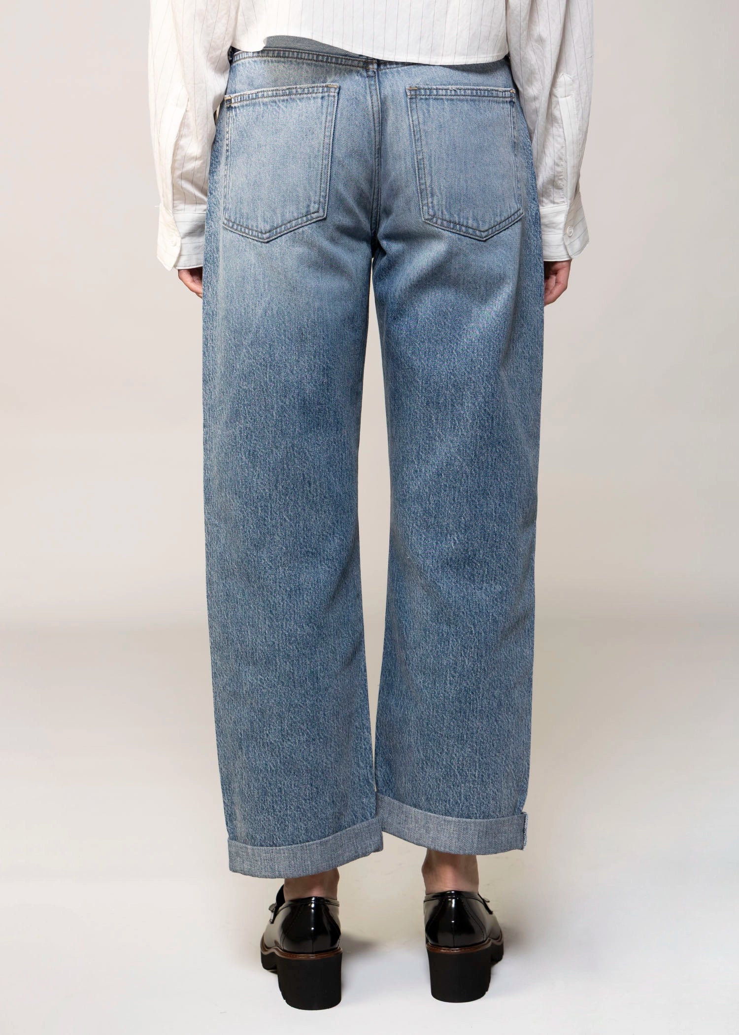 swatch_Light Denim pistola donny rolled hem boyfriend jeans