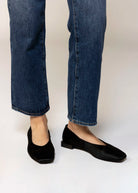 swatch_Black Haircalf angel alarcon tiyu flat