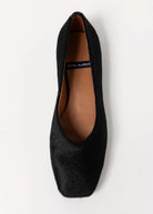 swatch_Black Haircalf angel alarcon tiyu flat