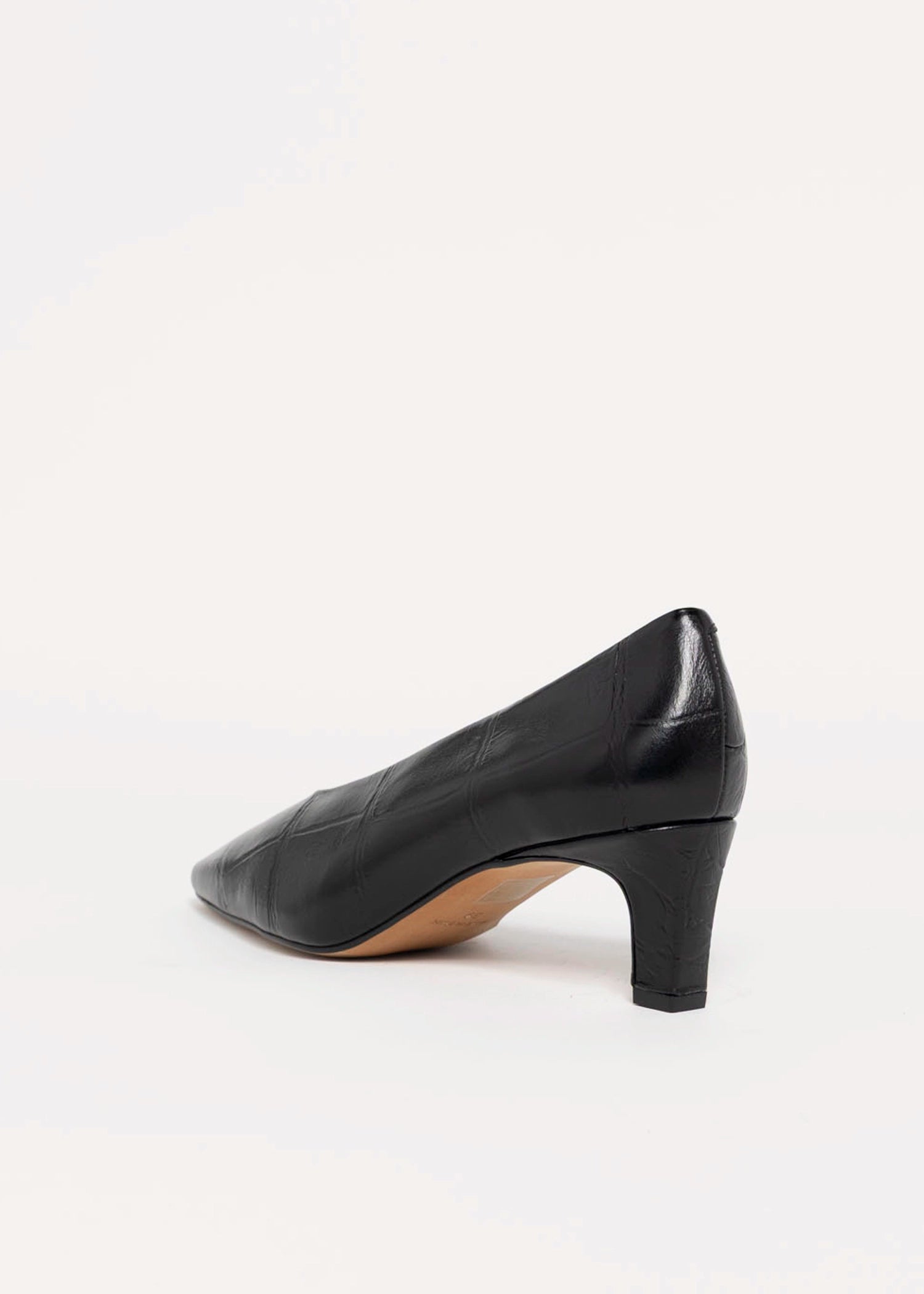swatch_Black Croco angel alarcon leather pump