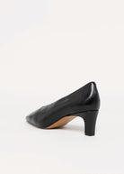 swatch_Black Croco angel alarcon leather pump