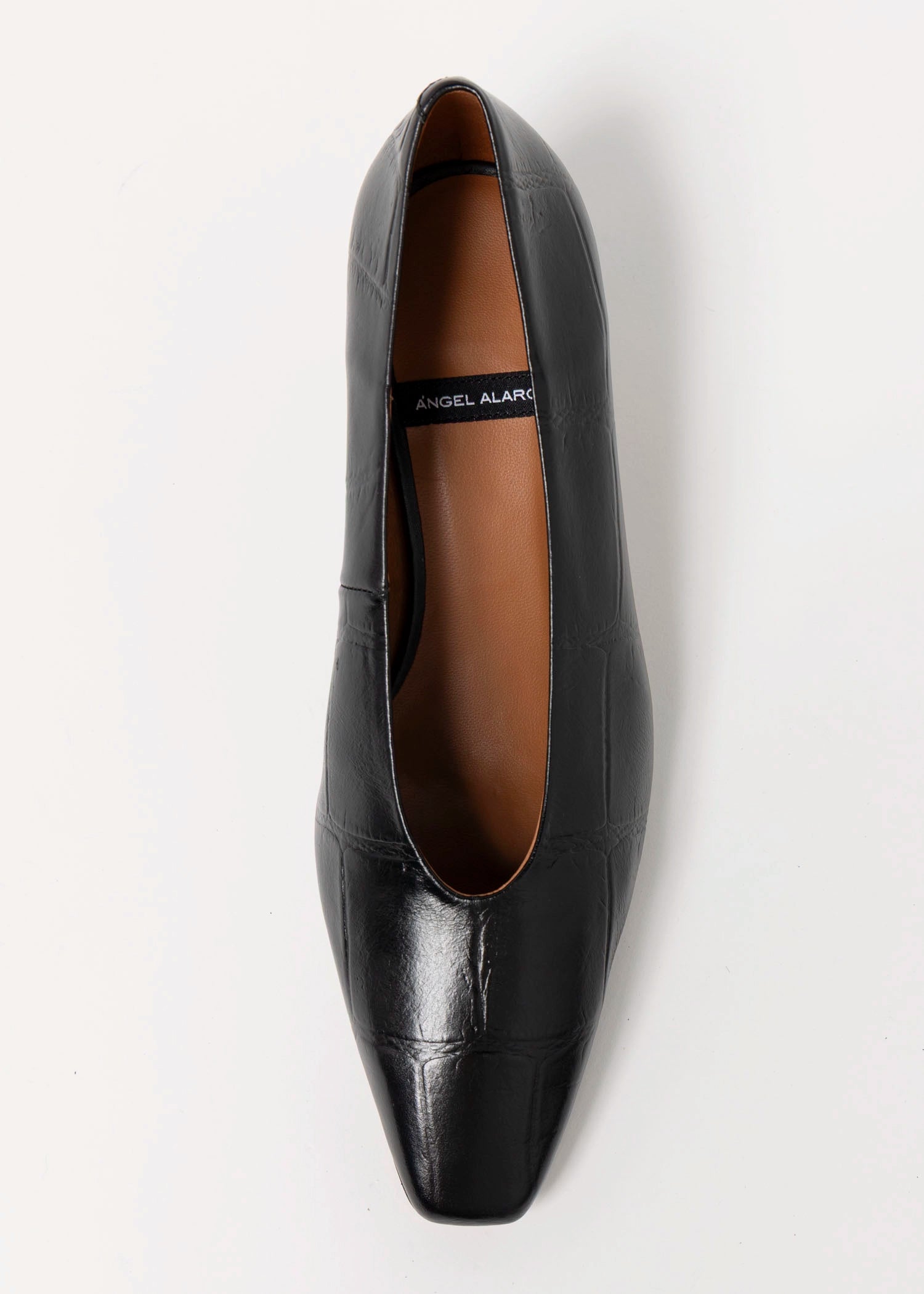 swatch_Black Croco angel alarcon leather pump