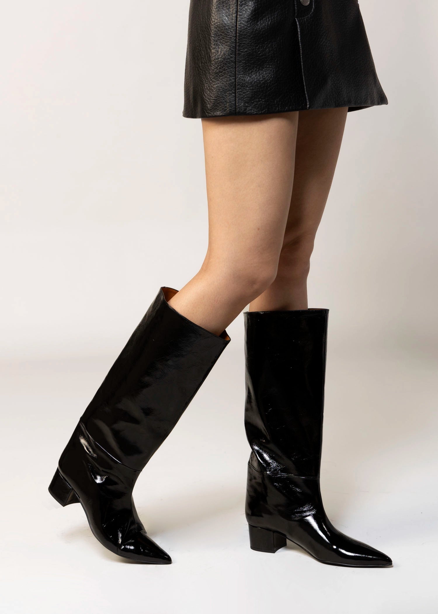 swatch_Black Patent angel alaron knee hight boot