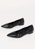 swatch_Black Leather l'idea flat leather pump