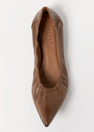 swatch_Whiskey Leather l'idea flat leather pump