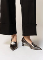 swatch_Steel Leather l'idea pointed toe pump