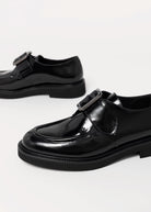 swatch_Black Leather l'idea single buckle loafer