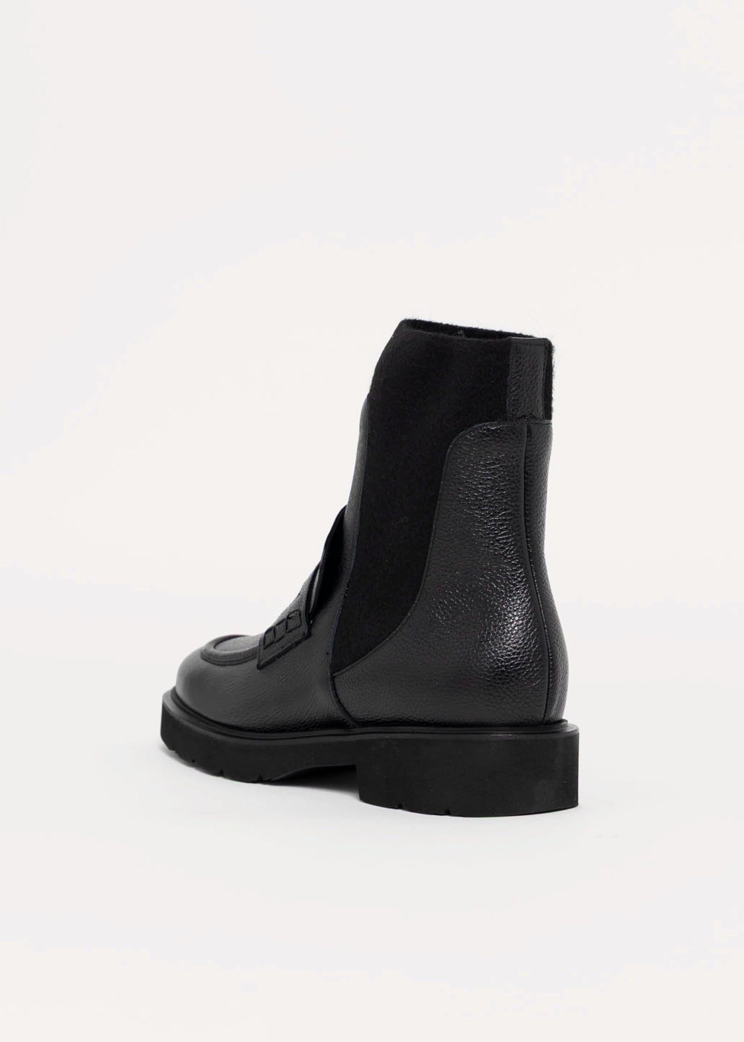 swatch_Black Leather l'idea penny loafer boot