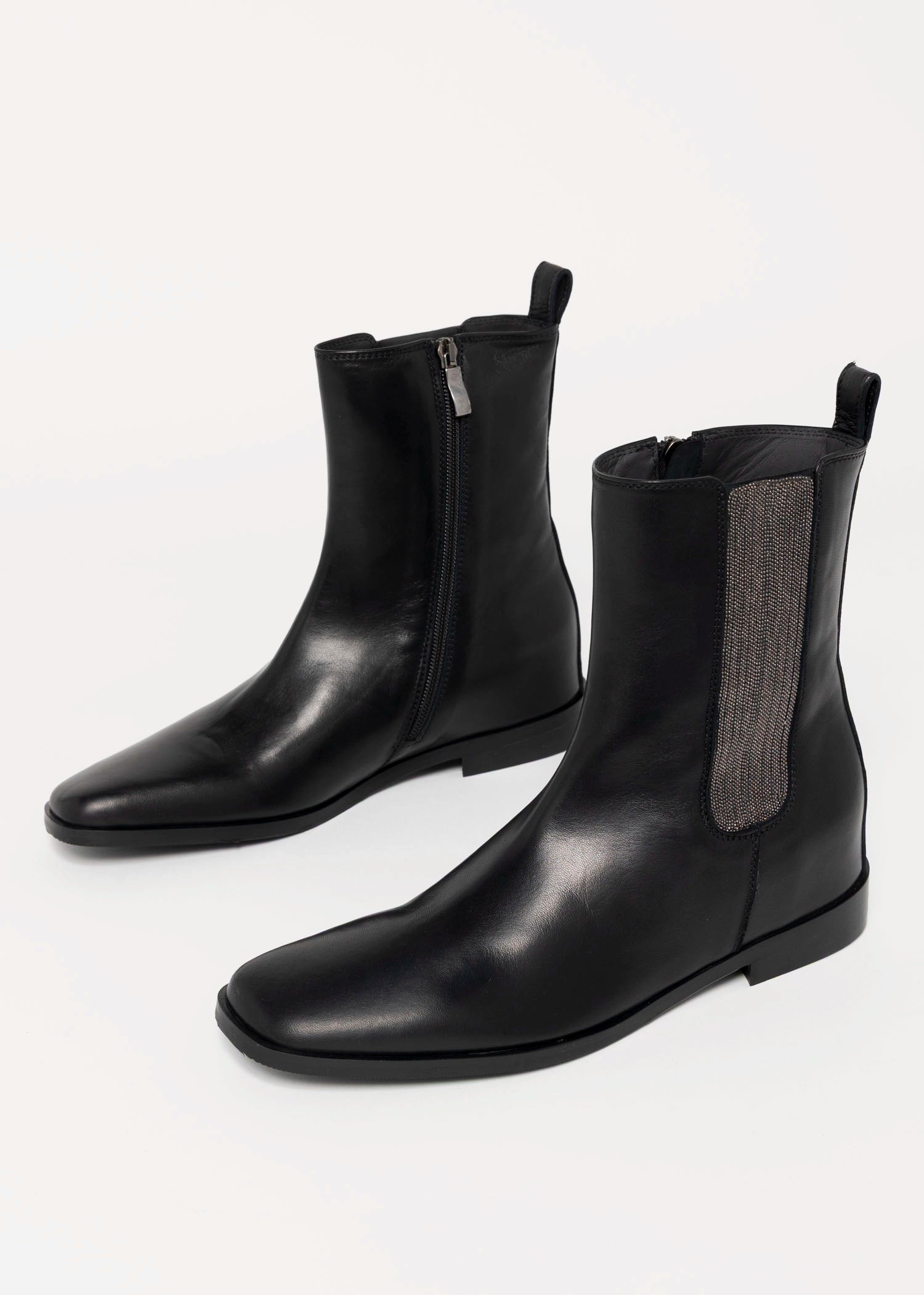 swatch_Black Leather l'idea chelsea boot with chain detail
