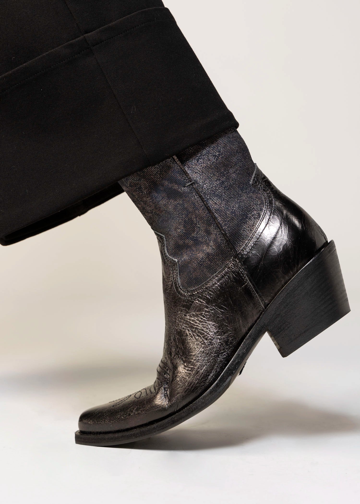 swatch_Steel Leather l'idea leather western boot