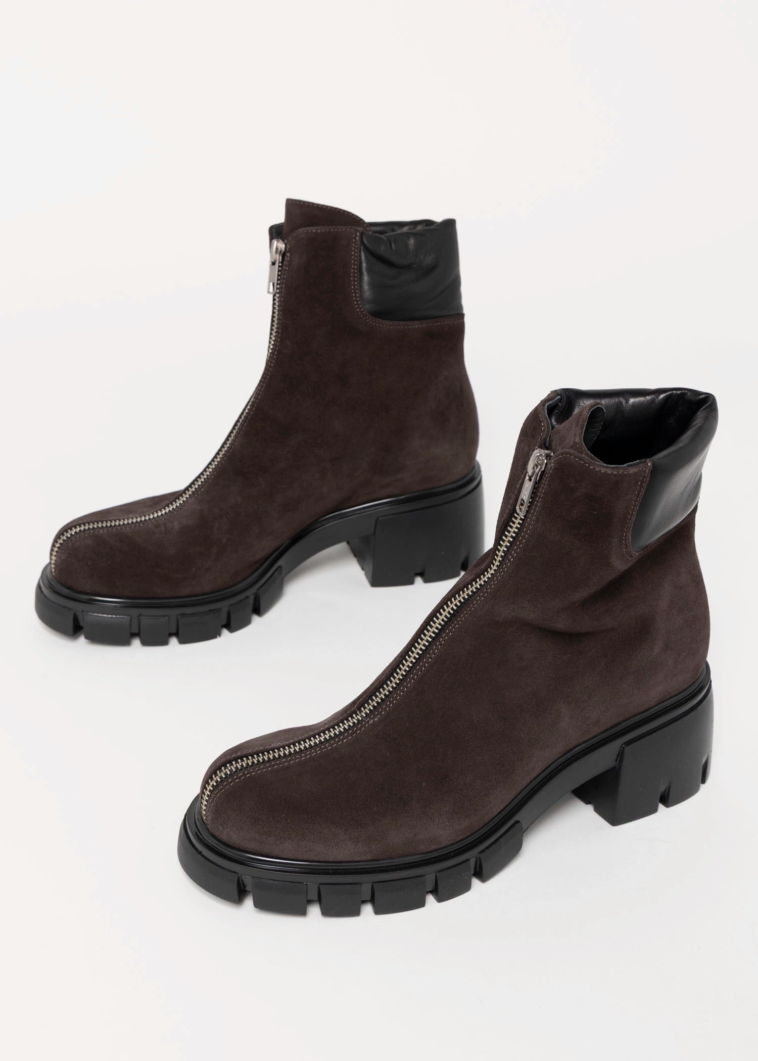 swatch_Chocolate Suede l'idea center zip boot