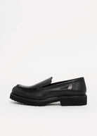 swatch_Black Leather l'idea clean loafer on lug sole