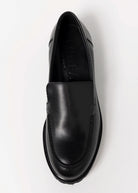 swatch_Black Leather l'idea clean loafer on lug sole