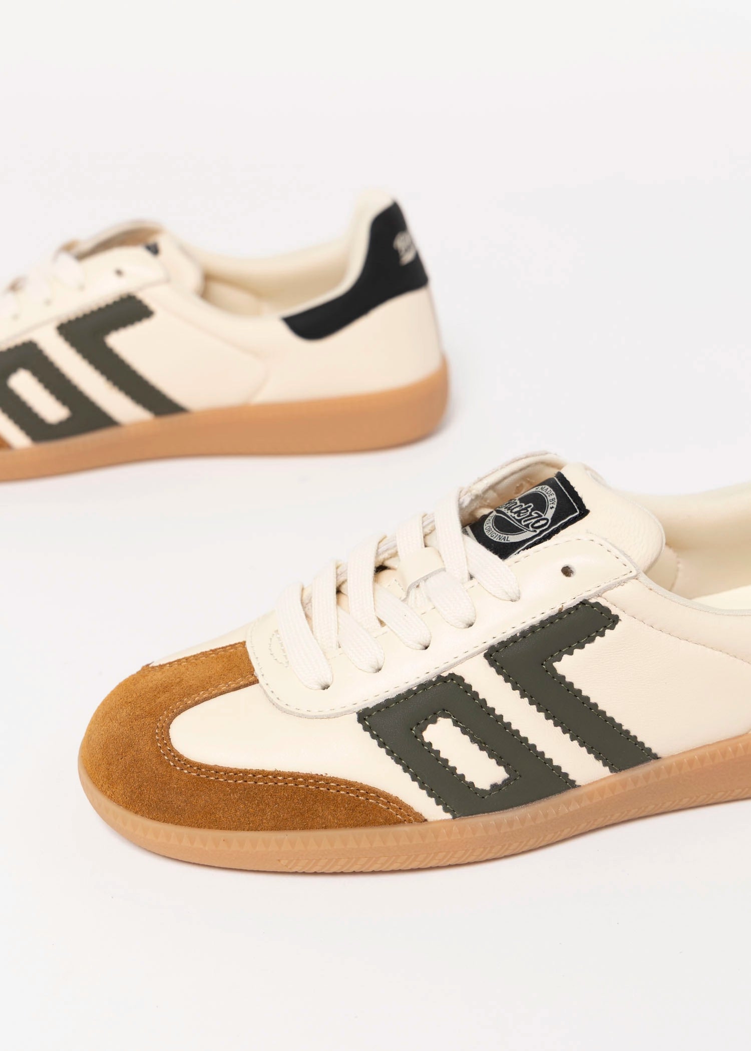 swatch_Butter/Forest back70 cloud w6 sneaker