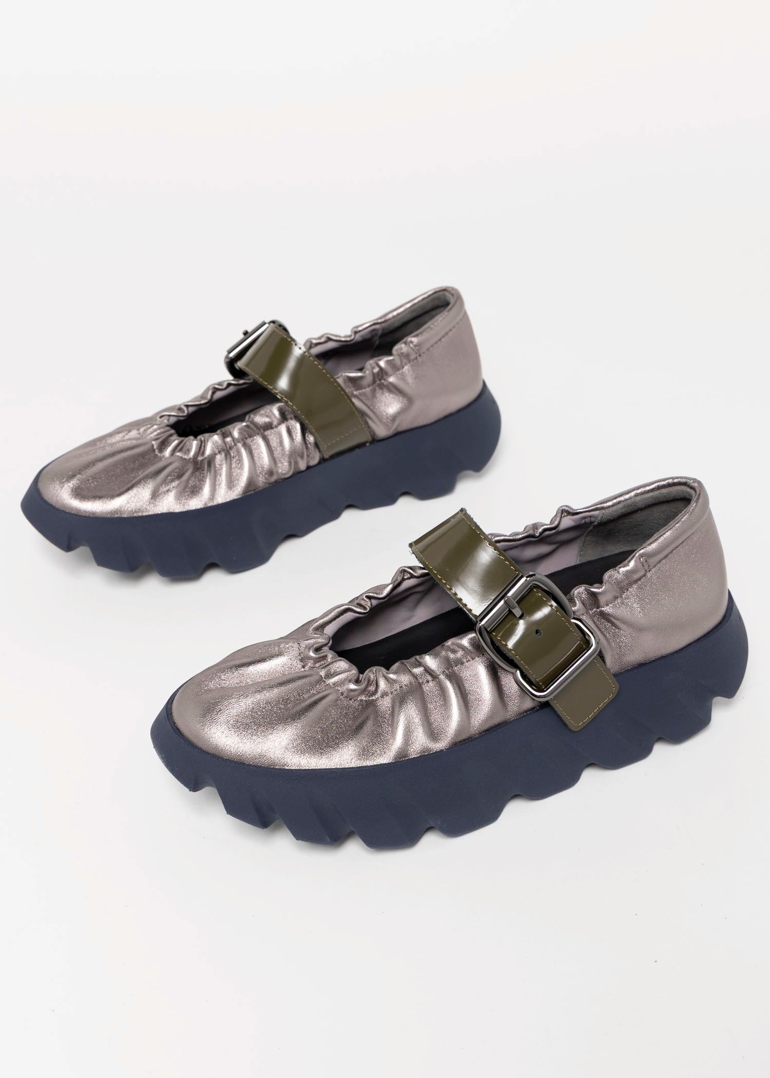 swatch_Gunmetal 4cccccees tura cove sport mary jane