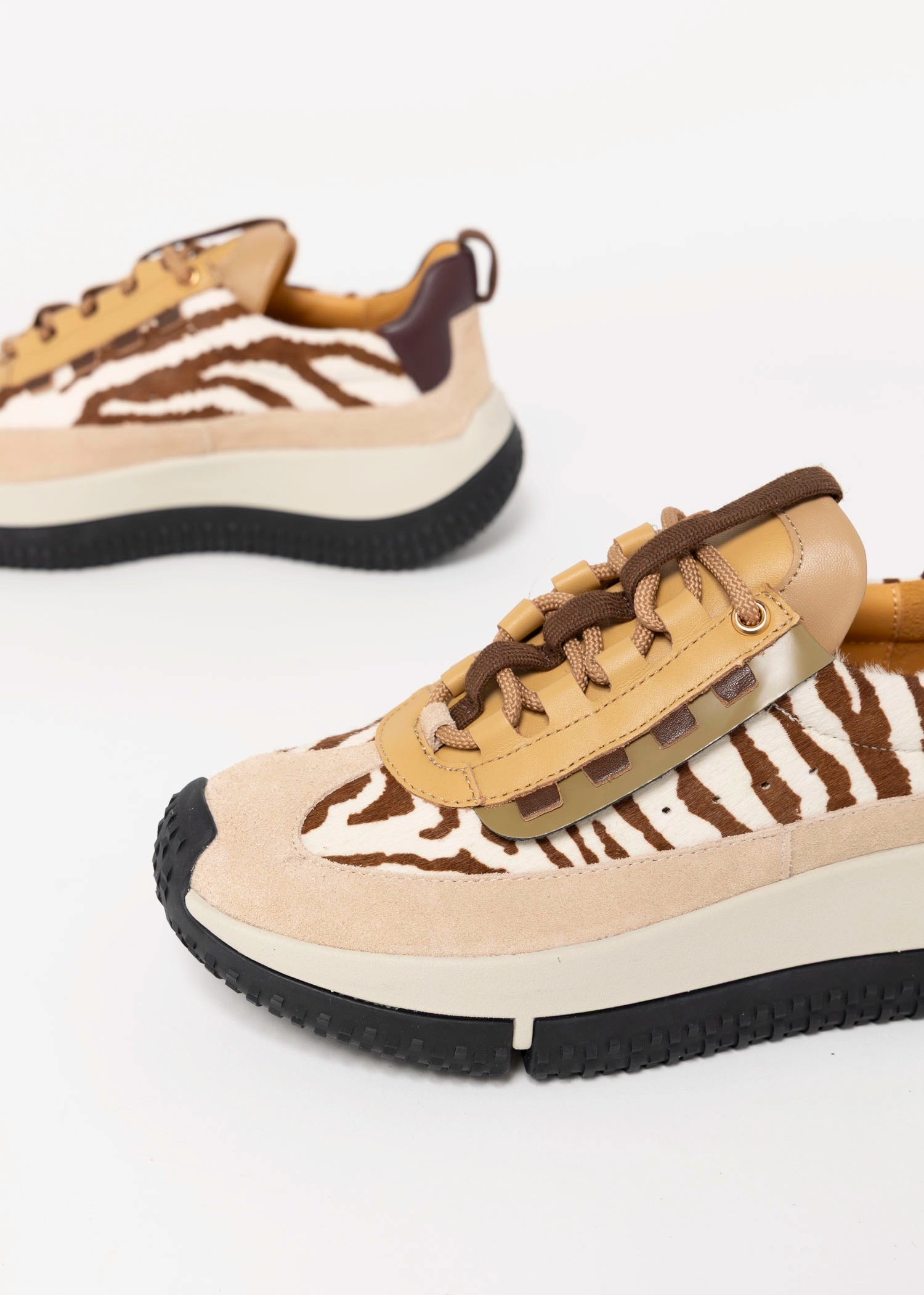 swatch_Zebra 4ccccees kapok pinto sneaker